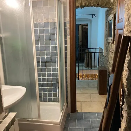 Vakantiehuis La Casa Rossa Con Vista Arcola
