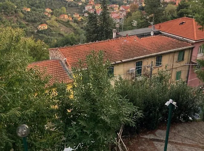 La Casa Rossa Con Vista Nyaraló
