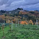 La Casa Rossa Con Vista 度假居