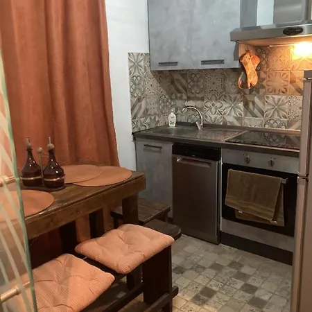 La Casa Rossa Con Vista 펜션 *