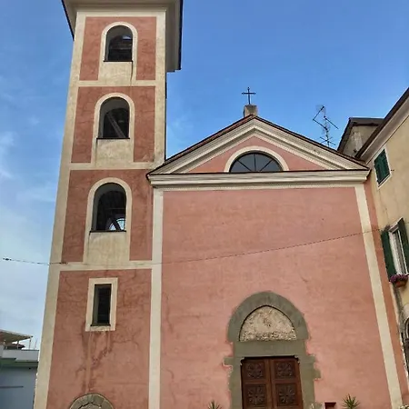 La Casa Rossa Con Vista 펜션