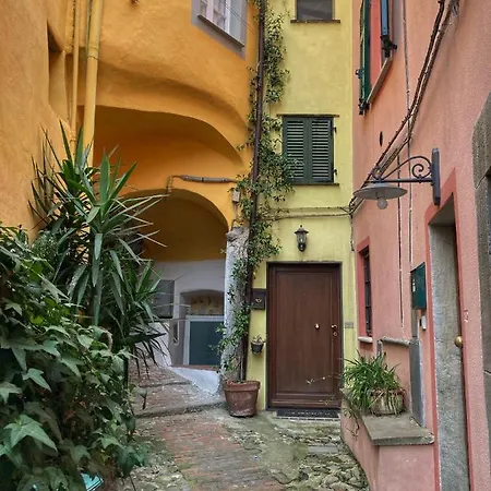 펜션 La Casa Rossa Con Vista