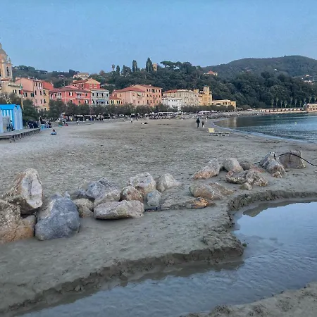 La Casa Rossa Con Vista בית נופש *