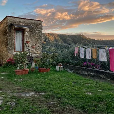 La Casa Rossa Con Vista