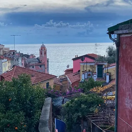 펜션 La Casa Rossa Con Vista *